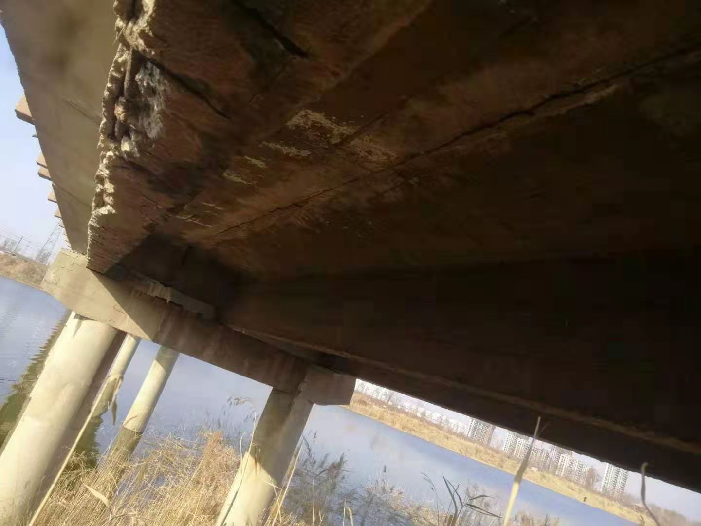 汉川道路桥梁结构的常见病害